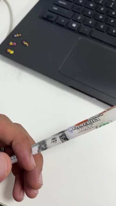 Got this amazing rolling paper😭💲💵