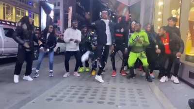 Yo y los pibes cuando revienta este patrimonio