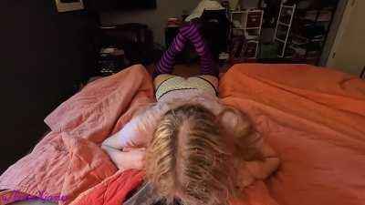 Using my freeuse roomies cock until he fills me with cum 😇