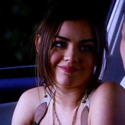 Lucy Hale 