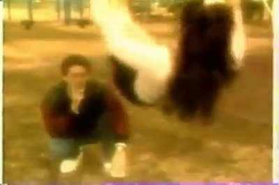 Howard Stern sings about Jerry Seinfeld dating a high school kid