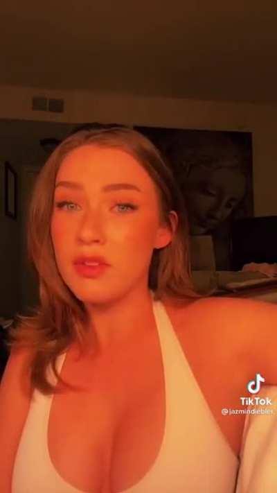 Me trying to tell a story be like