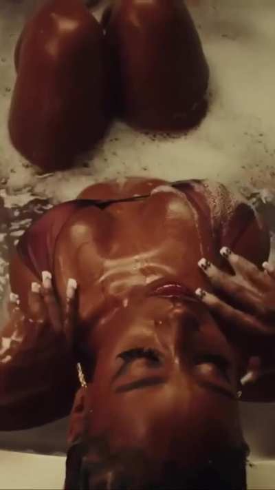 Bria Myles (@realbriamyles)