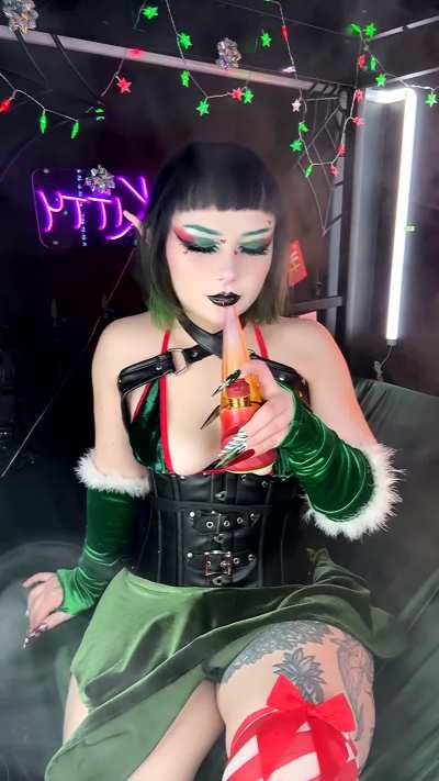 I love being a slut and taking fat dabs