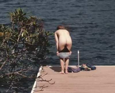 Elizabeth Olsen (Oldboy) (gif)