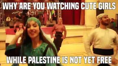 Popular Thai streamer admits she watches Hasan