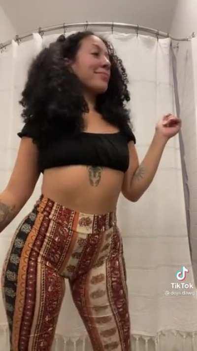 Soft & Jiggly No.261😍🍑