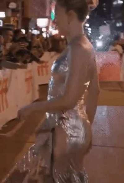 I'd love to have Scarlett Johansson's ass sitting on my lap so bad for the sake of all those years she got me hard.