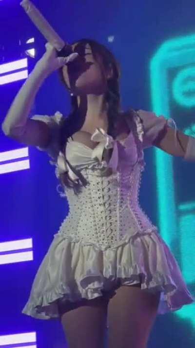 The Pigtails and Hair Bows <3<3