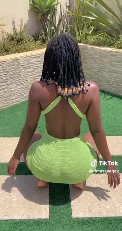 Do you like my outfit? 