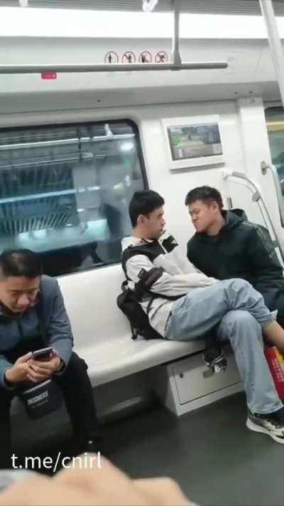 A critical blow to single dog