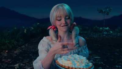 Being a tease in schmigadoon