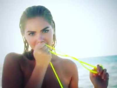 She’s just so damn fine.