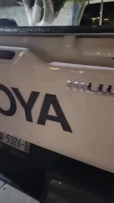 Es mi primera chamba