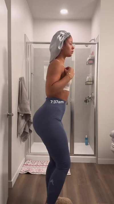 Best shots from Ana new vid on tiktok