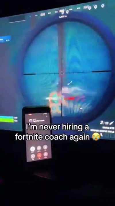 Drake the type to be a Fortnite coach