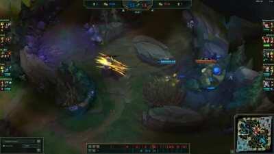 Passing stacks to the target behind with Q