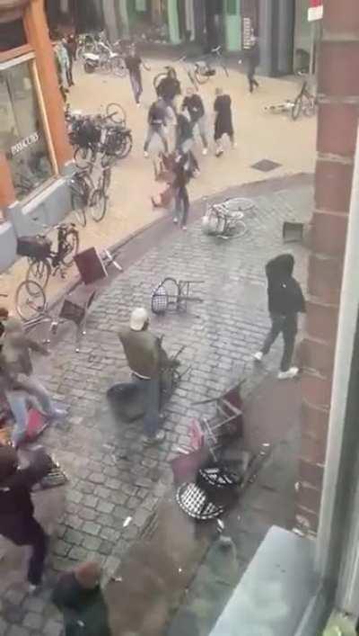 Great Battle of Chairs