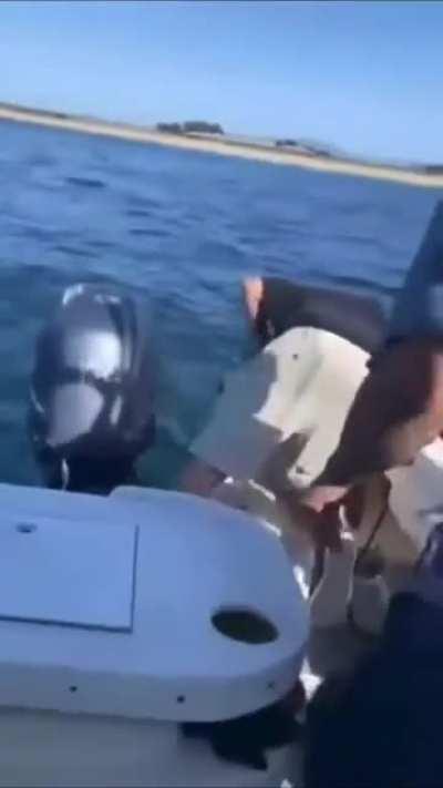 Fishermen rescue two girls who were swept out to sea