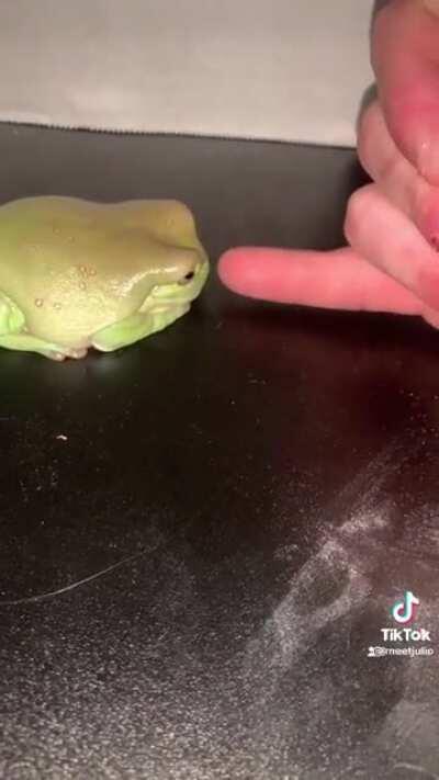 Julio bating time🥶🥶