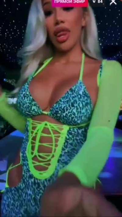 Bando 2nite live best moment