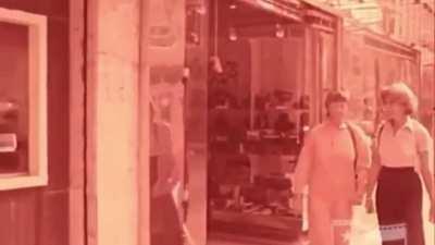 Video showcasing the life of American women in Khobar, 1970s