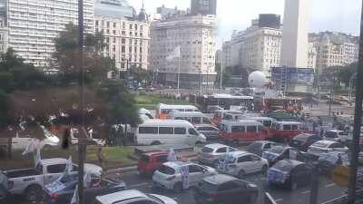 Manifestación de hoy Jueves 08/04/21. Bocinazos y marcha de la bronca.