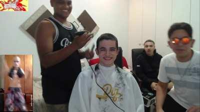 Quando um Cria ver um Nerdola tentando introsar