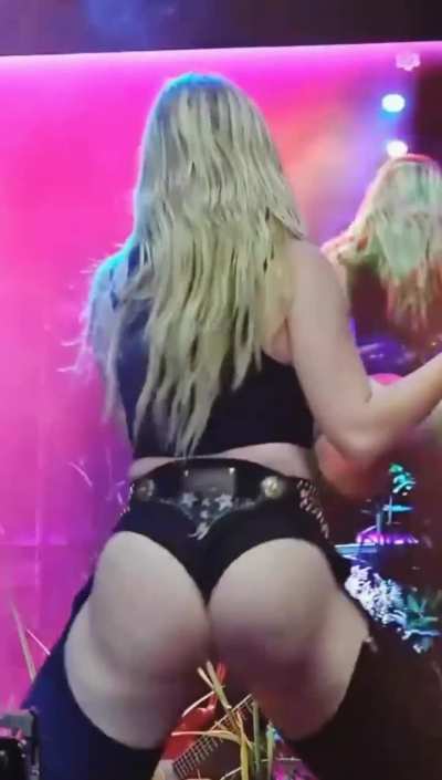 Luisa Sonza (@luisasonza)