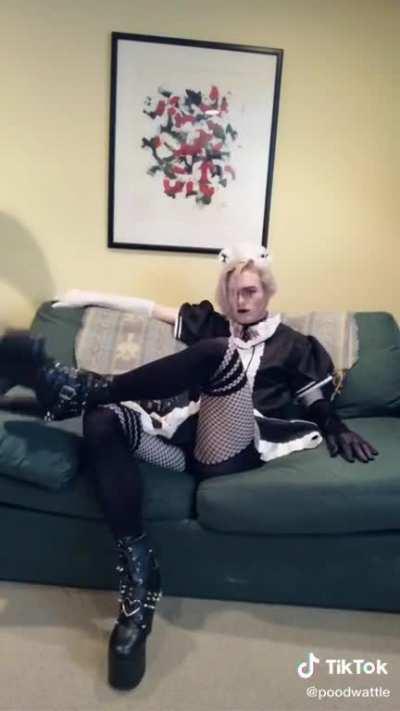 Ladies, he's back, and looking better than ever