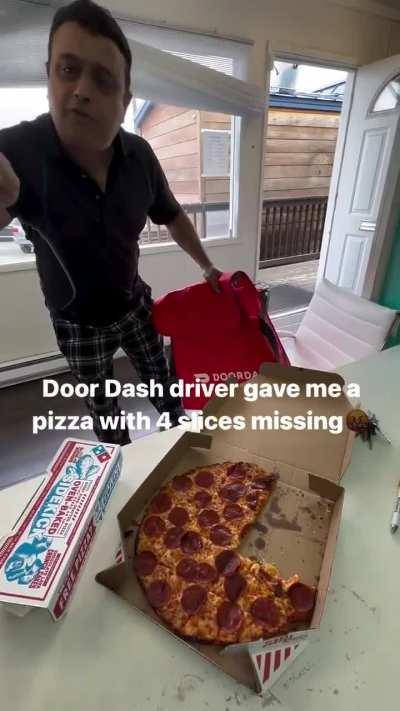 I'm hoping he files a lawsuit and receives a punishment  to Shakira Twitterson fights 🙏🏽