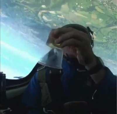 hmrb while I pour my rb