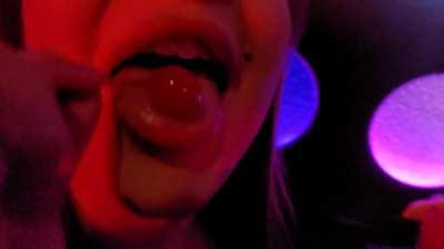 32 Latina mom/wife. Tequila makes me wild 🤪