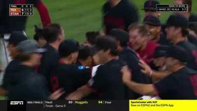[Highlight] [Highlight] The entire Texas team loses a fly ball in the sky Stanford walks off the Longhorns to go to the College World Series