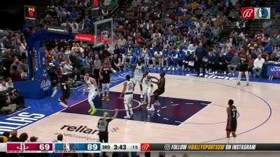 [Highlight] Luka Doncic gets his 9th technical foul of the season as he gets frustrated after a no-call