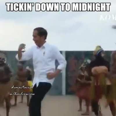 IT'S FRIDAY NIGHT KOMODOS! [Asian Obama Edition]