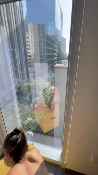 Fuck me for the whole city to see