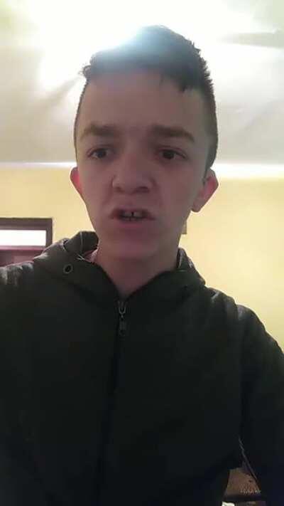 18 godina ima ova faca