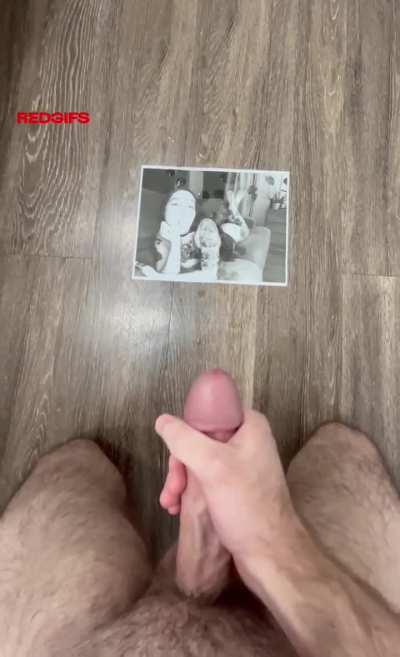 Knowing you guys are watching me cum is what got me off right here ;)