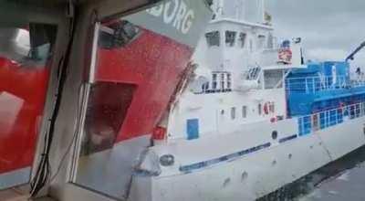 wcgw when I sail way too fast