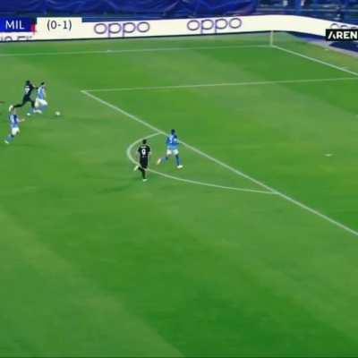 Giroud's goal but I added Rocky music to make it epic 