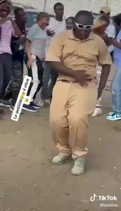 Chad knows how to vibe his body