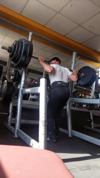 165kg lunge