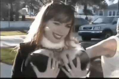 Vix's big mommy milkers (●♡∀♡)