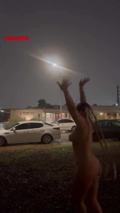 dancing in the rain (f)