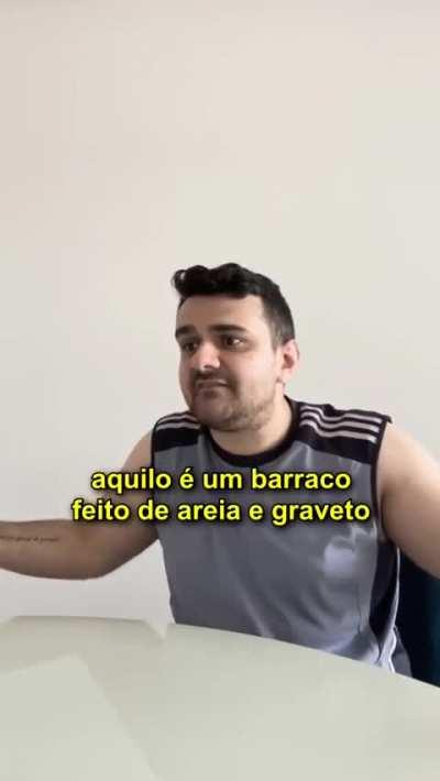 Um dos melhores shorts do canal, eu racho de rir sempre que vejo kkkk