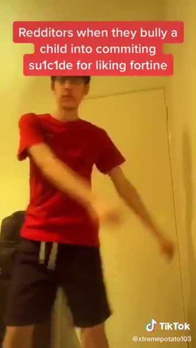 I love how Tiktokers makes fun of Redditors