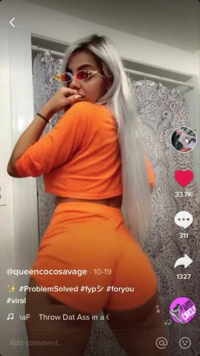 “Throw that ass in a circle” 🍑 ⭕️