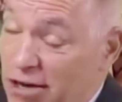 Every emo sp user when they get LMB'D once