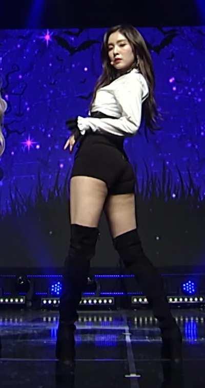 Seeing Irene’s bitch face and flaunting that tight ass makes me want to hatefuck this slut, have a few buds help me fill each hole, pillow on her face to muffle her moans as we thrust multiple cocks in her cunt, leave her leaking cum 🤤